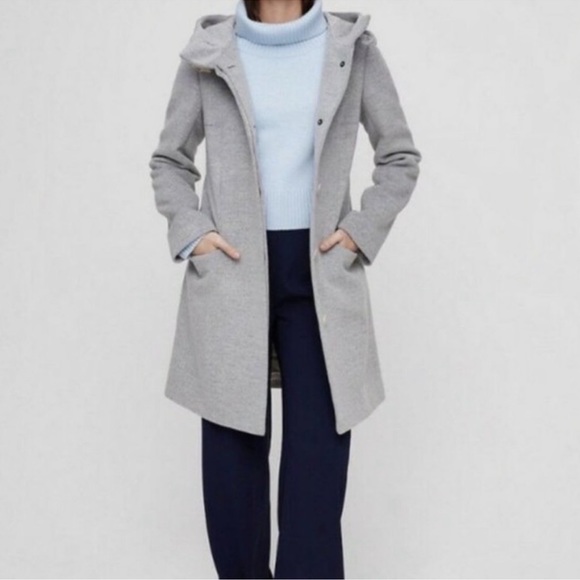Aritzia Wool Hooded Coat - Picture 4 of 12